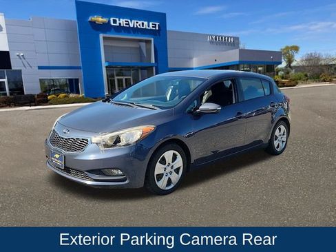 Used 2016 Kia Forte LX FWD image 3
