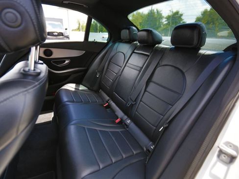 Used 2019 Mercedes-Benz C 300 Sedan w/ Premium Package image 10