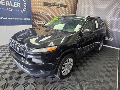 Used 2016 Jeep Cherokee Limited image 1