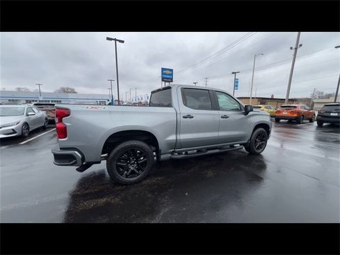 Used 2023 Chevrolet Silverado 1500 Custom w/ Rally Edition image 8