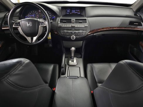 Used 2010 Honda Crosstour EX-L image 11