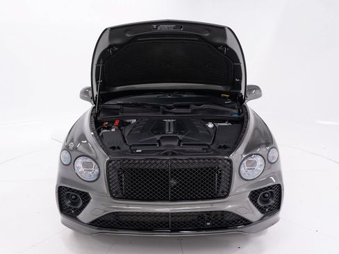 Certified 2023 Bentley Bentayga AWD/4WD image 45