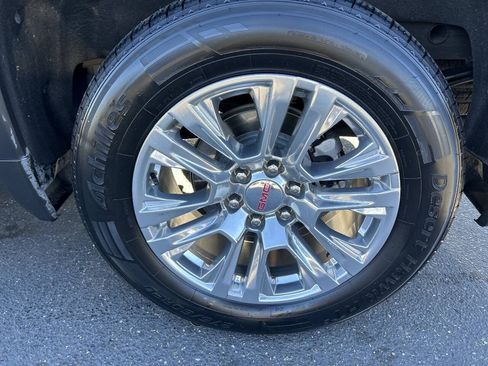 Used 2019 GMC Sierra 1500 Denali RWD image 7