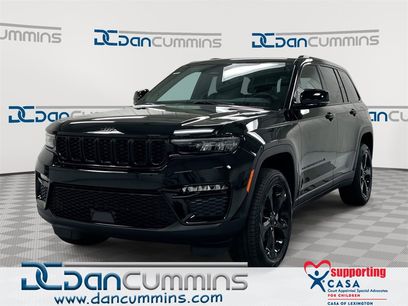 New 2025 Jeep Grand Cherokee Limited w/ Black Appearance Package