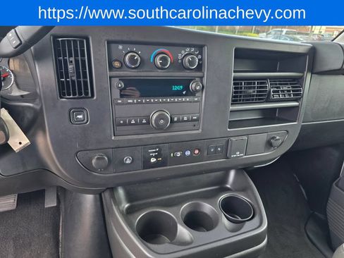 Used 2025 Chevrolet Express 3500 LT w/ LT Preferred Equipment Group RWD image 38