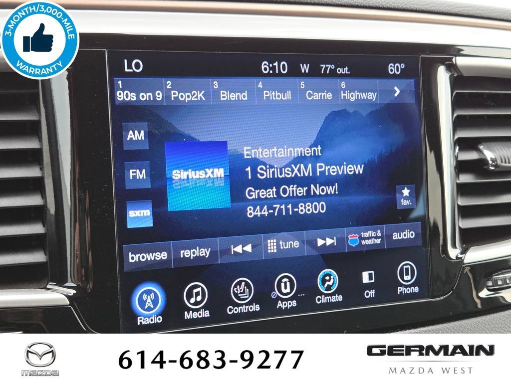 Used 2017 Chrysler Pacifica Touring-L FWD image 25