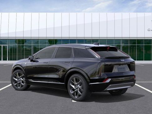 New 2026 Cadillac Optiq Luxury 1 RWD image 3