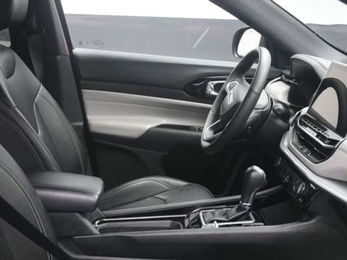 Used 2025 Jeep Compass Limited AWD/4WD image 12