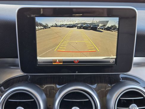 Used 2019 Mercedes-Benz GLC 300 image 21