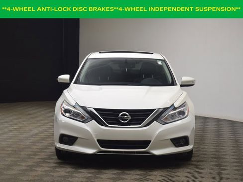 Used 2017 Nissan Altima 2.5 SV w/ Convenience Package image 7