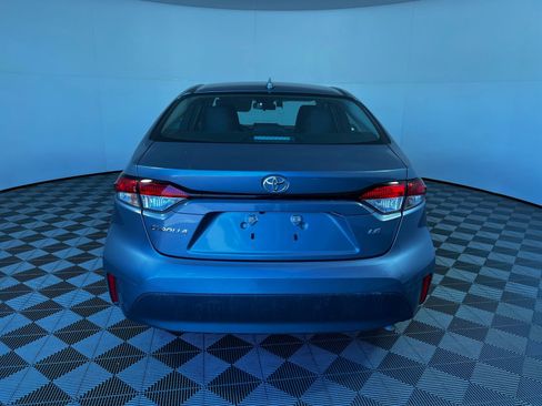 Used 2024 Toyota Corolla LE FWD image 6