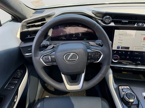 Certified 2025 Lexus RZ 300e w/ Accessory Package (2T) FWD image 17