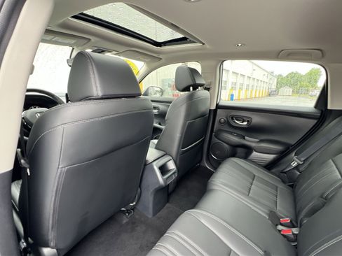 Used 2024 Honda HR-V EX-L image 27