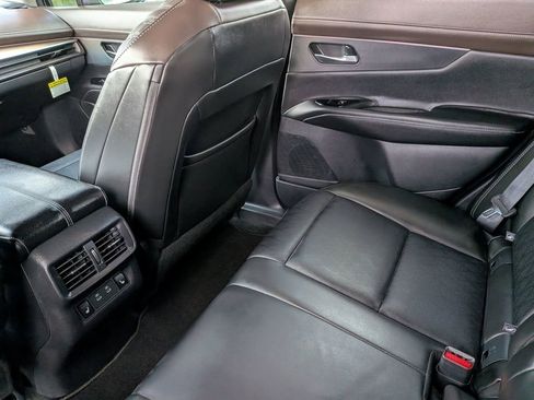 Certified 2025 Nissan Murano Platinum AWD/4WD image 37
