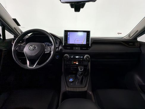 Used 2022 Toyota RAV4 Limited AWD/4WD image 14