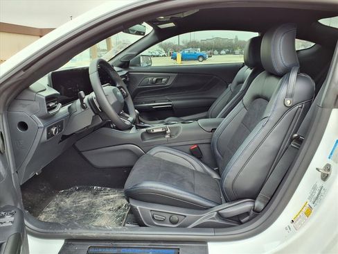 New 2026 Ford Mustang Dark Horse image 19