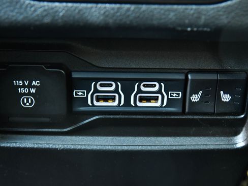 Used 2023 Jeep Grand Cherokee Trailhawk w/ Advanced Protech Group II AWD/4WD image 51