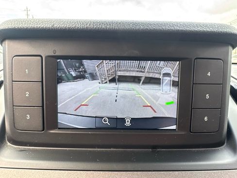 Used 2020 Ford Transit Connect XL image 46