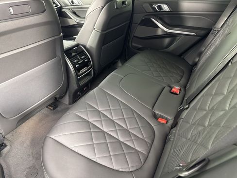 New 2026 BMW X5 xDrive40i w/ M Sport Package image 17
