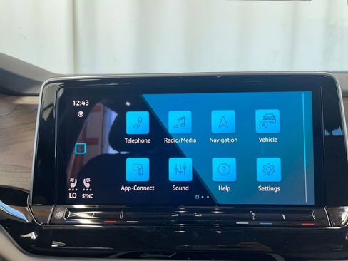 New 2026 Volkswagen Atlas SE image 16