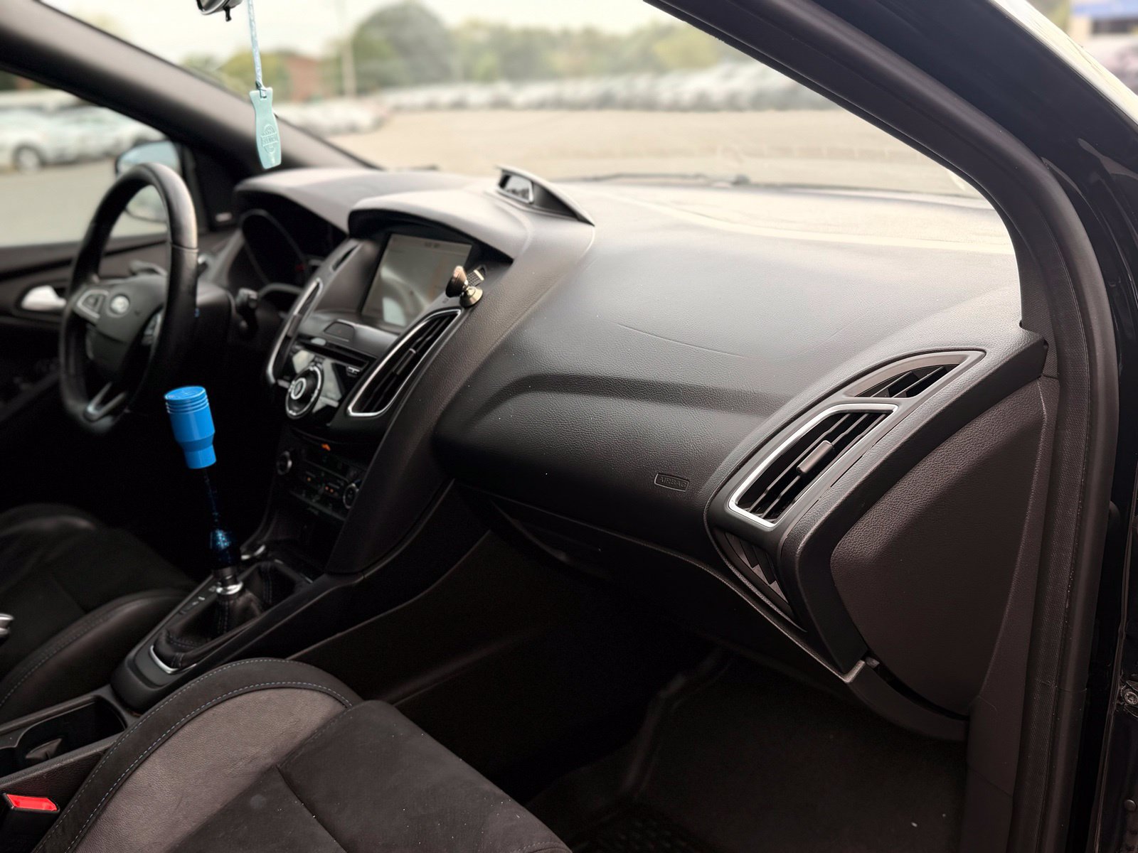 Used 2017 Ford Focus RS AWD/4WD image 44