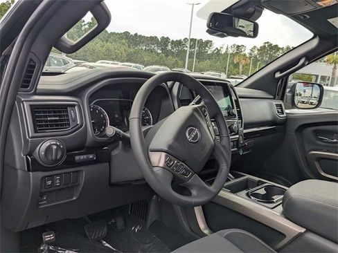 New 2024 Nissan Titan SV w/ SV Bronze Edition Package image 12