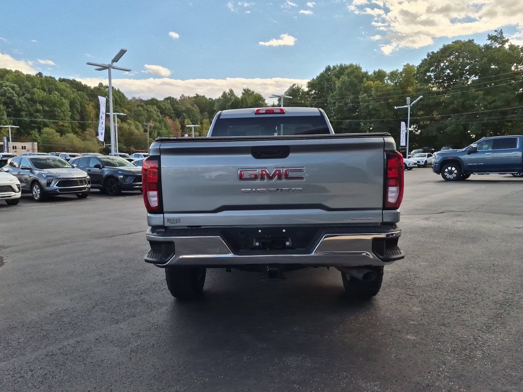 New 2026 GMC Sierra 2500 SLE w/ SLE Convenience Package AWD/4WD image 8