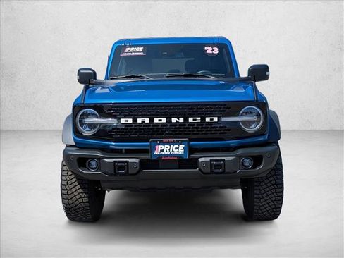 Used 2023 Ford Bronco Wildtrak image 2