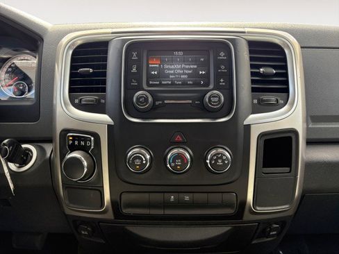 Used 2015 RAM 1500 Classic SLT RWD image 6