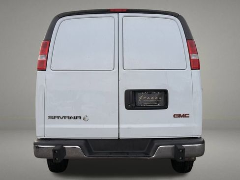 Used 2019 GMC Savana 2500 w/ Driver Convenience Package image 4
