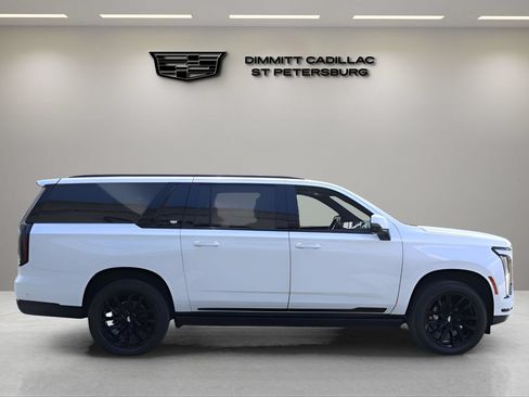 New 2026 Cadillac Escalade ESV Sport w/ LPO, ONYX Package AWD/4WD image 6