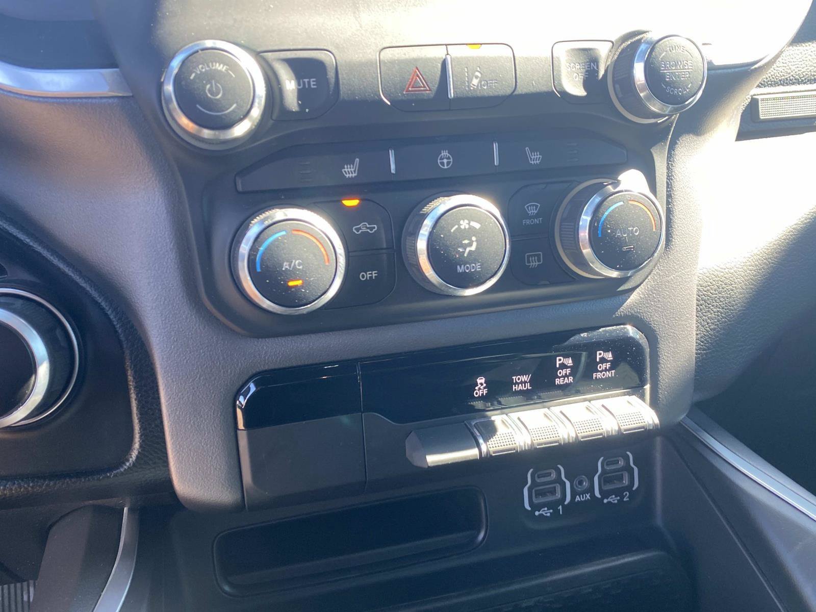 Used 2022 RAM 1500 Big Horn RWD image 30