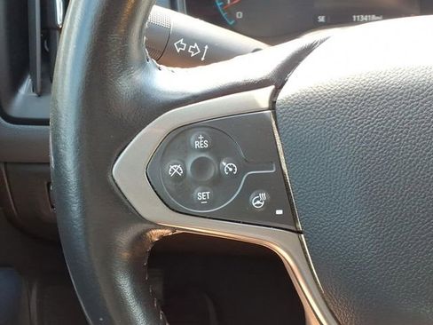 Used 2022 Chevrolet Colorado Z71 AWD/4WD image 23