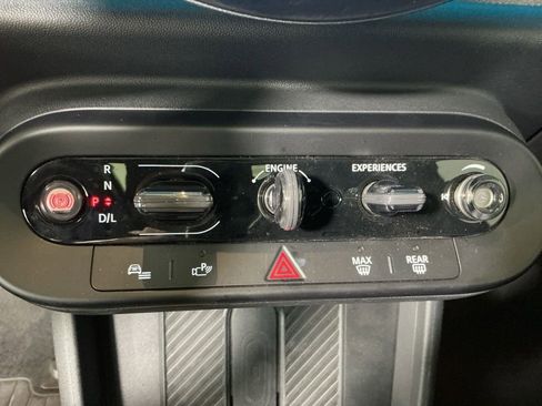 Certified 2025 MINI Cooper S image 13