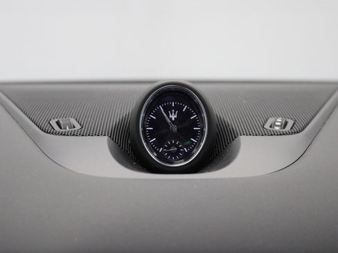 Used 2022 Maserati Levante GT image 26