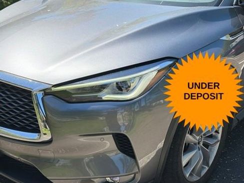 Used 2019 INFINITI QX50 Essential w/ Premium Heat Package AWD/4WD image 2