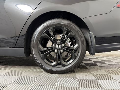 Used 2025 Honda Accord SE image 8