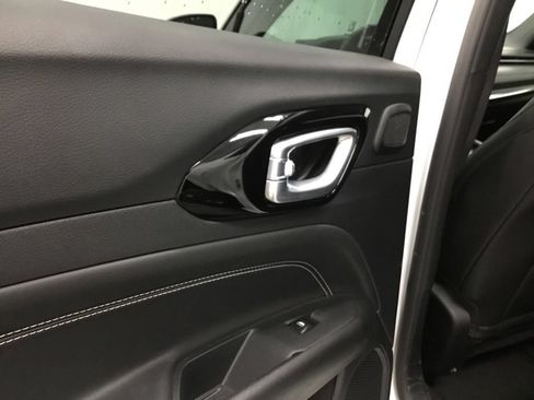 Used 2023 Jeep Compass High Altitude AWD/4WD image 11