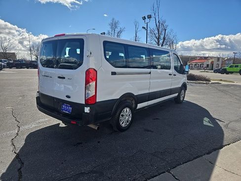 Used 2022 Ford Transit 350 XLT image 5
