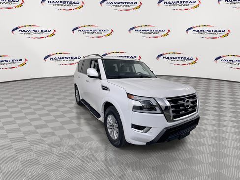 Used 2023 Nissan Armada SV w/ Cargo Package image 2