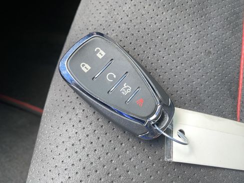 Used 2020 Chevrolet Camaro ZL1 RWD image 36