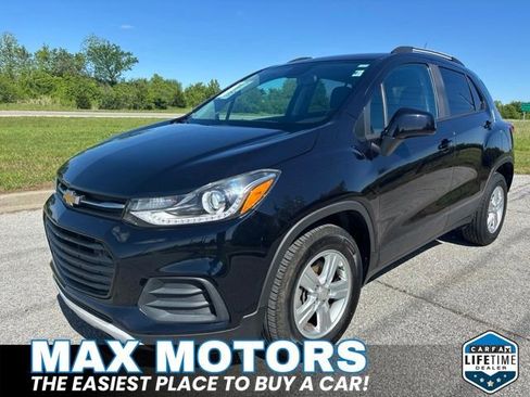 Used 2022 Chevrolet Trax LT w/ Driver Confidence Package AWD/4WD image 11