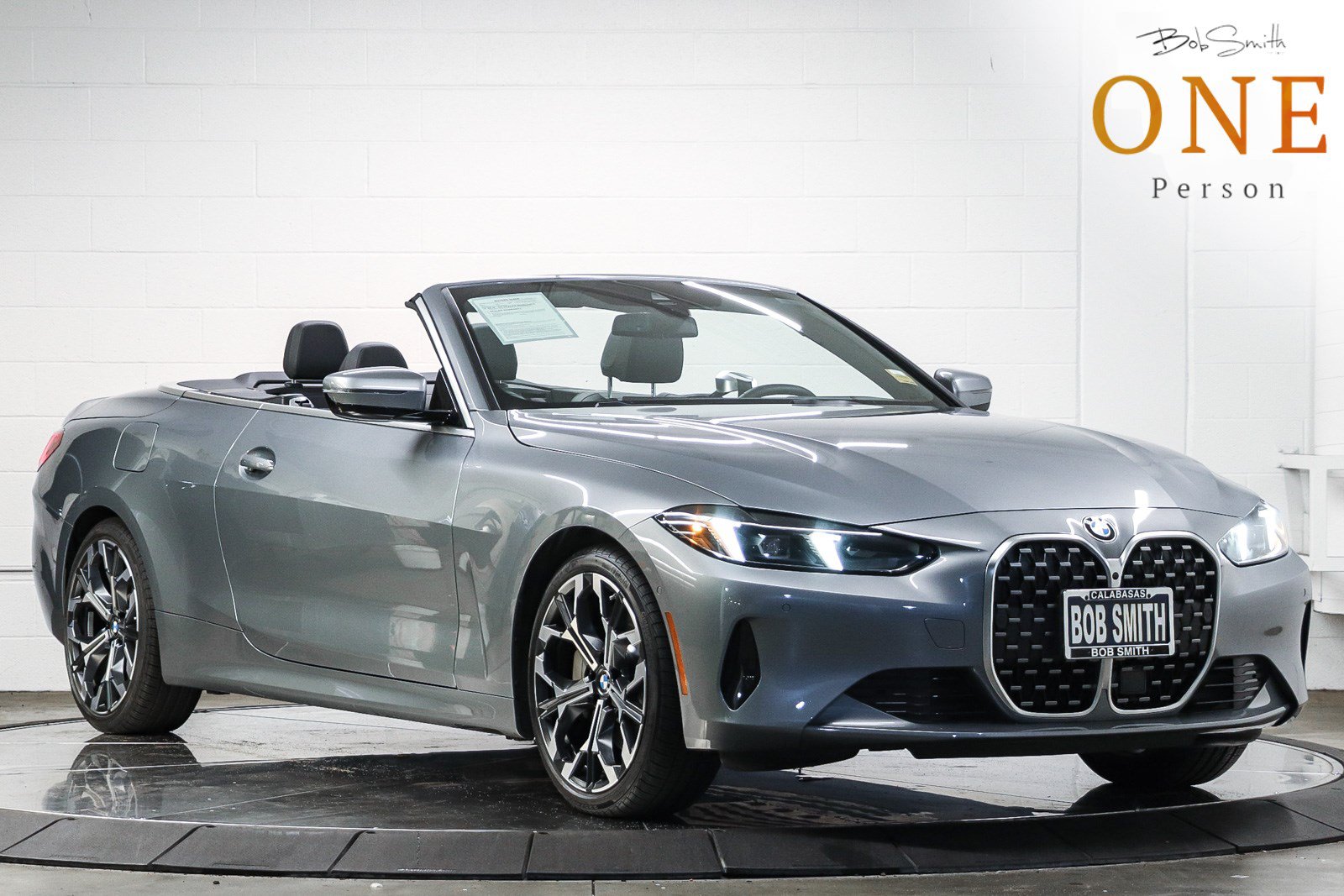 Used 2026 BMW 430i Convertible w/ Parking Assistance Package RWD image 1