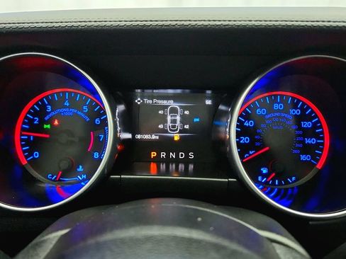 Used 2020 Ford Mustang Premium RWD image 12