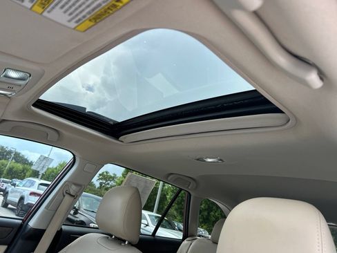 Used 2018 Subaru Outback 3.6R Limited AWD/4WD image 21