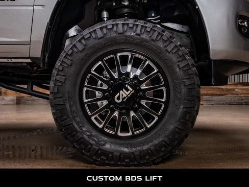 Used 2024 RAM 3500 Laramie w/ Night Edition AWD/4WD image 11