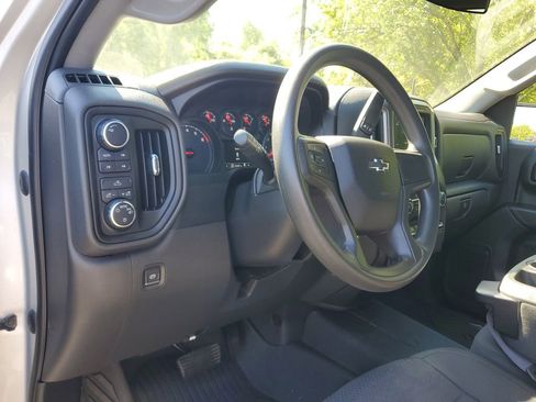 Used 2020 Chevrolet Silverado 1500 Custom Trail Boss w/ Custom Convenience Package AWD/4WD image 15