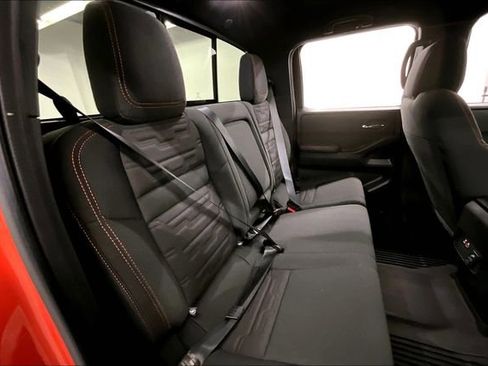 Used 2025 Nissan Frontier PRO-4X w/ Pro Convenience Package image 24