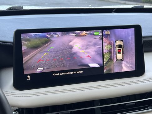 Used 2023 INFINITI QX60 Sensory image 22