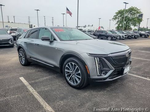 Certified 2024 Cadillac Lyriq Sport w/ LPO, Floor Liner Package AWD/4WD image 6